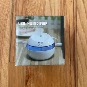 ❄️NWOT USB Humidifier